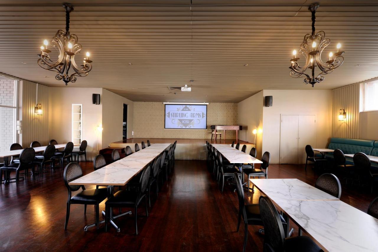 The Stirling Arms Hotel Perth Luaran gambar